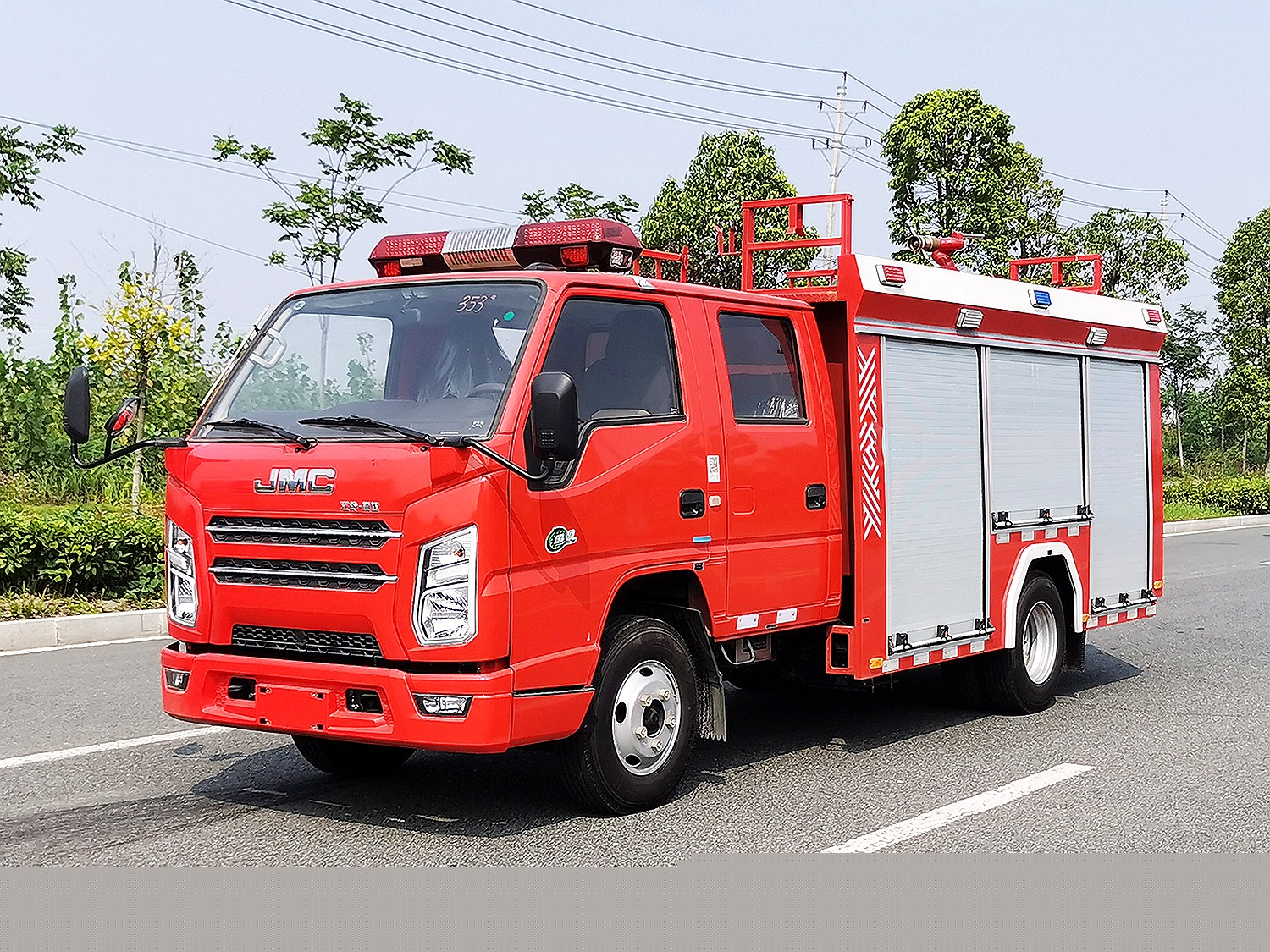 國六江鈴順達2.5立方水罐消防車