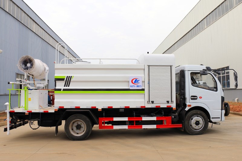 國六東風(fēng)大多利卡 8噸 抑塵車