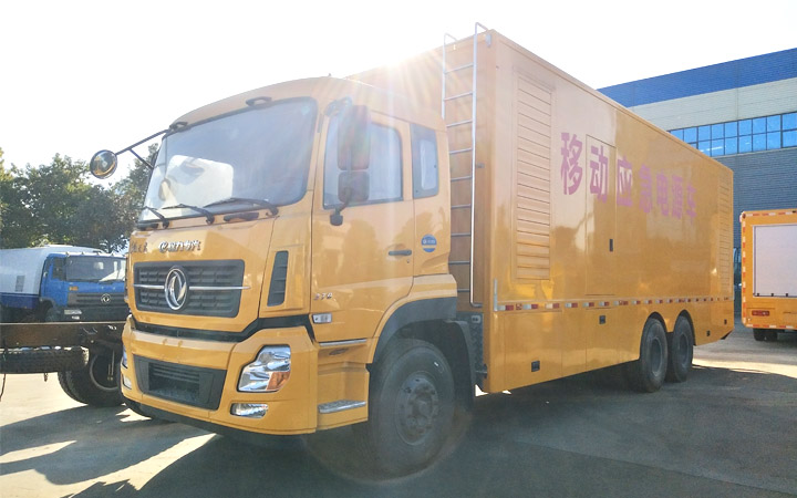 東風(fēng)天龍移動(dòng)應(yīng)急電源車(chē)